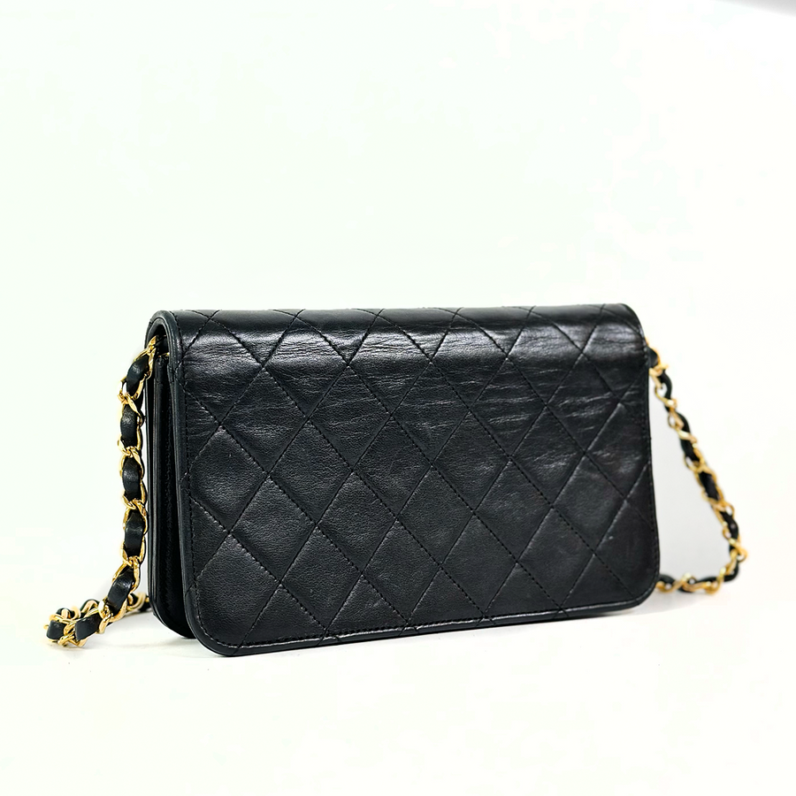 CHANEL Full Flap Chain Shoulder Bag Clutch Black Quilted Lambskin