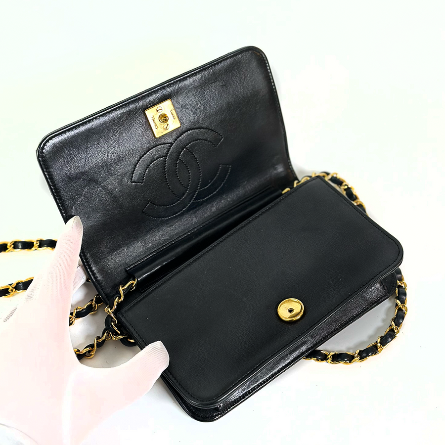 CHANEL Full Flap Chain Shoulder Bag Clutch Black Quilted Lambskin