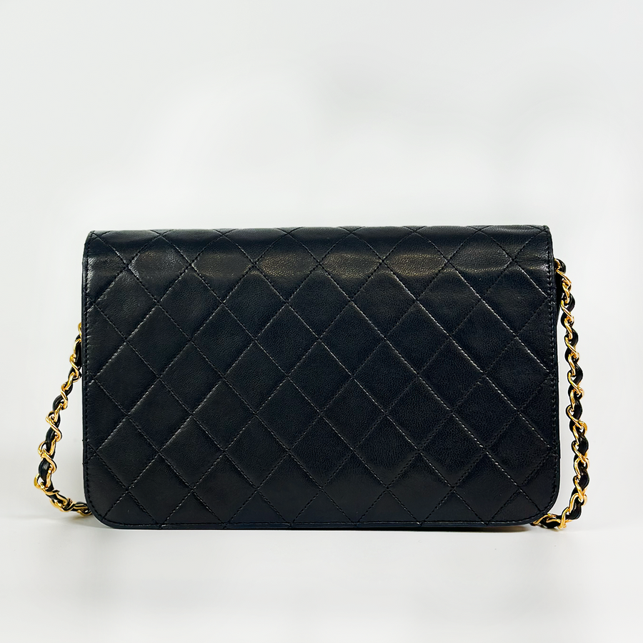 CHANEL Full Flap Chain Shoulder Bag Clutch Black Quilted Lambskin