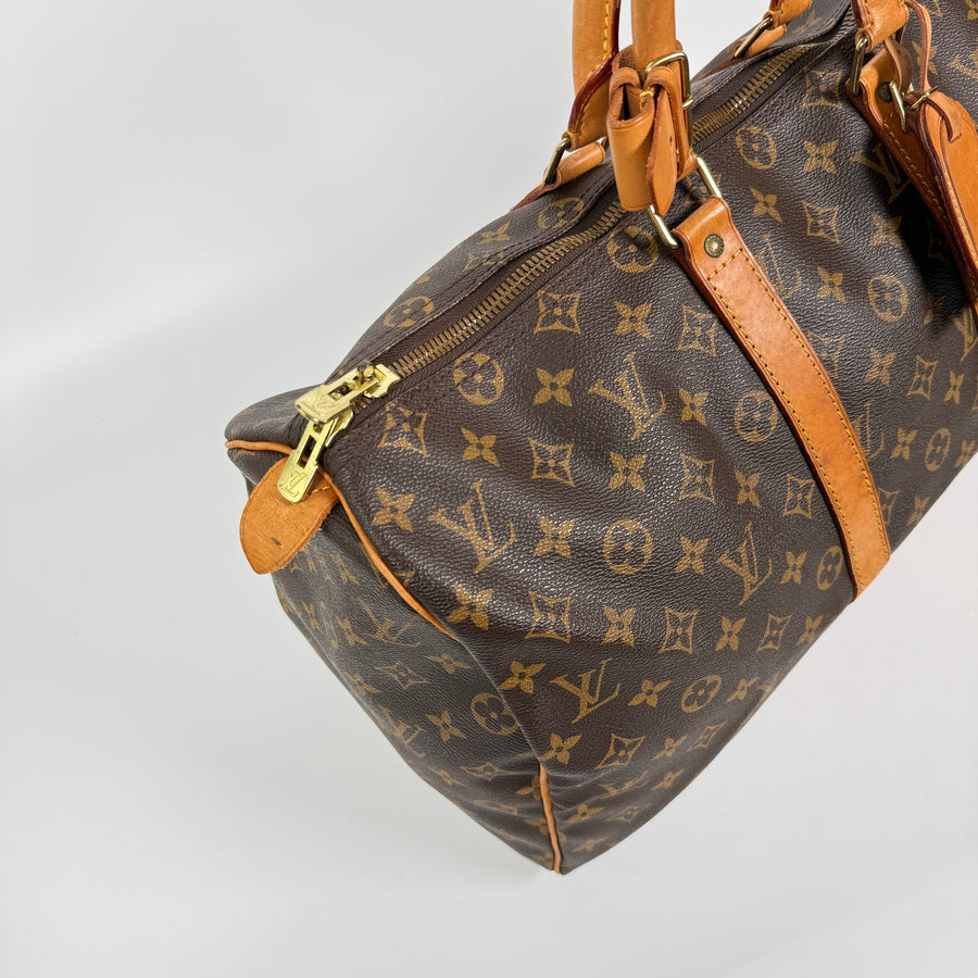 Louis Vuitton Keepal (45)