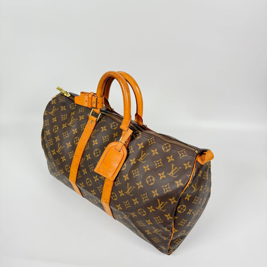 Louis Vuitton Keepal (45)