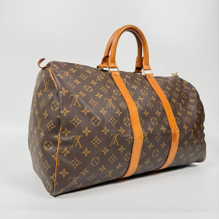 Louis Vuitton Keepal (45)