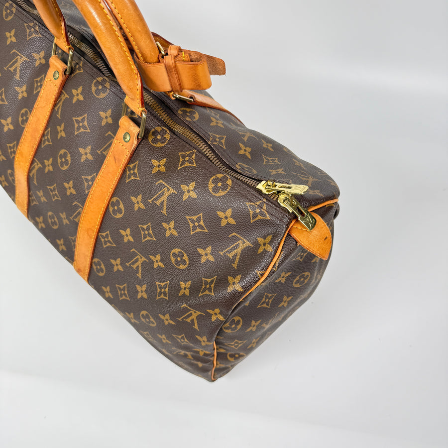 Louis Vuitton Keepal (45)