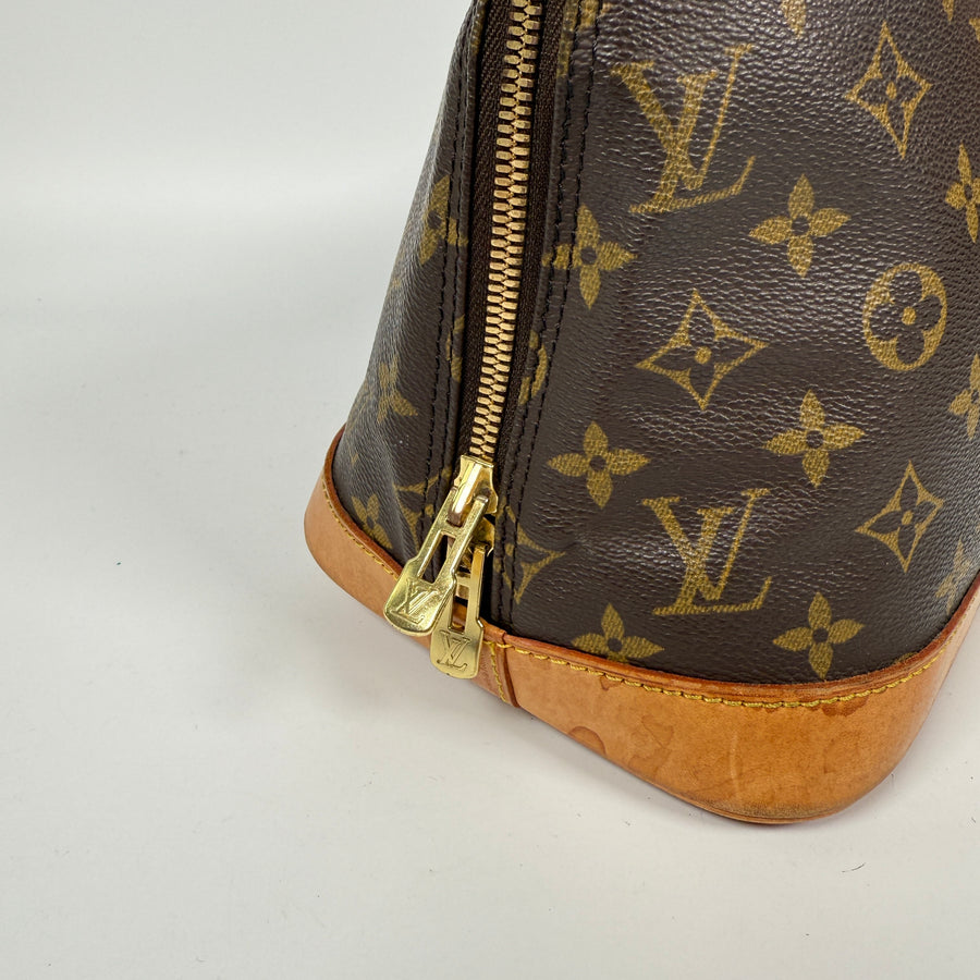 Louis Vuitton Alma