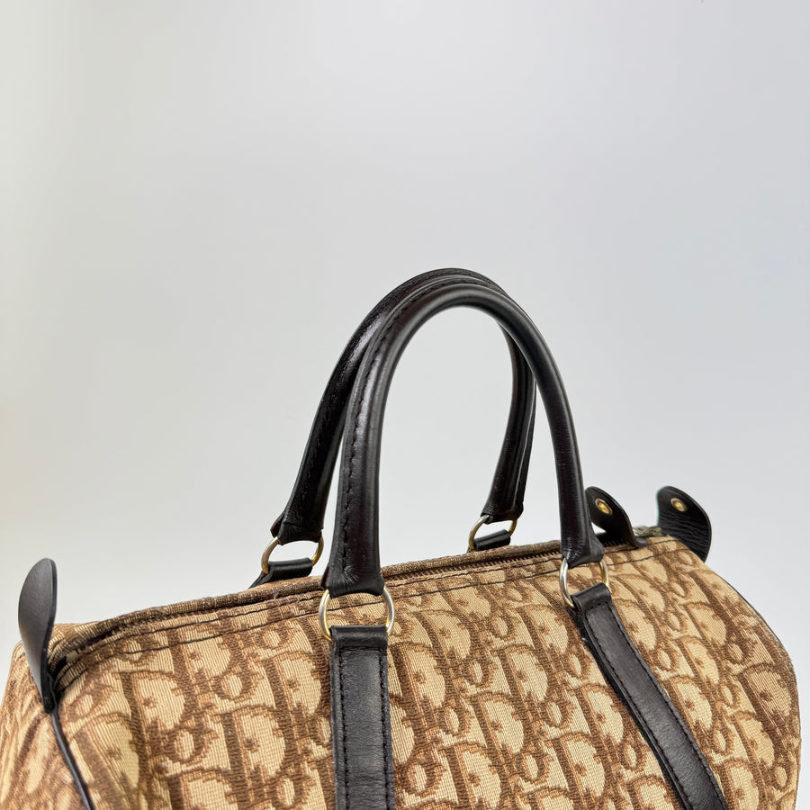 Trotter Canvas Boston Bag Brown