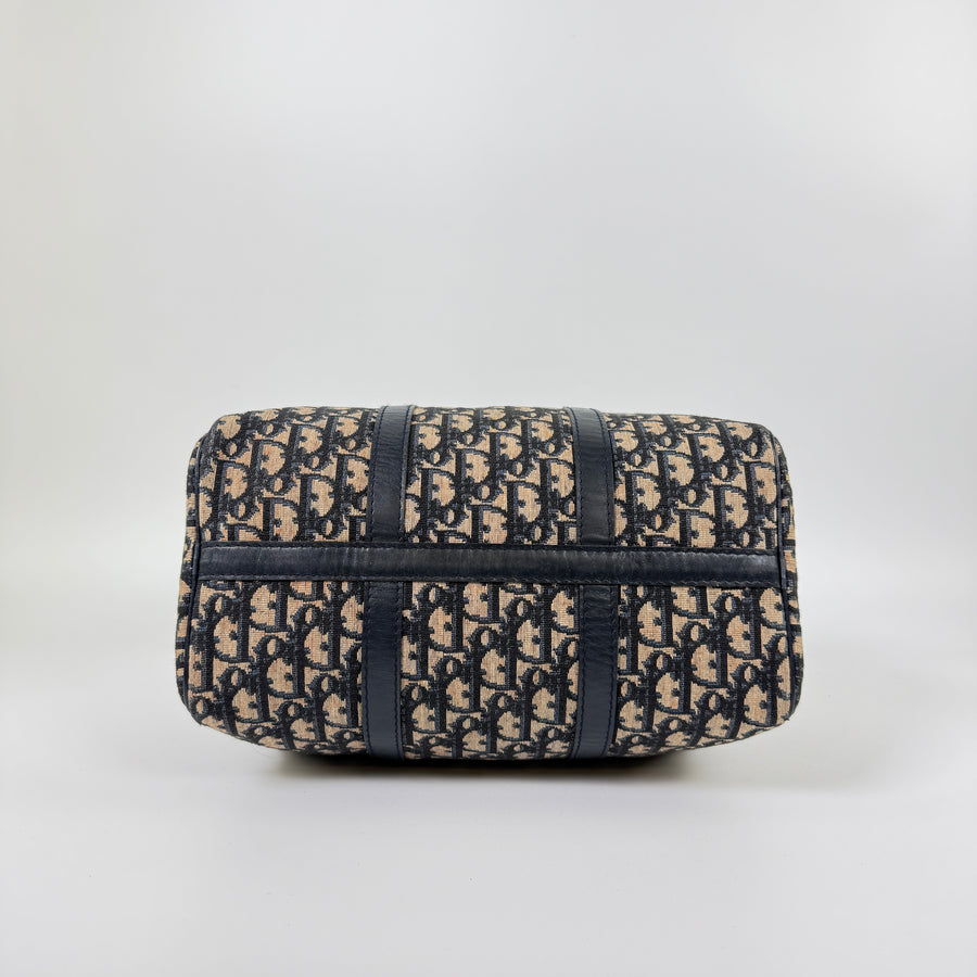 Trotter Canvas Boston Bag Navy