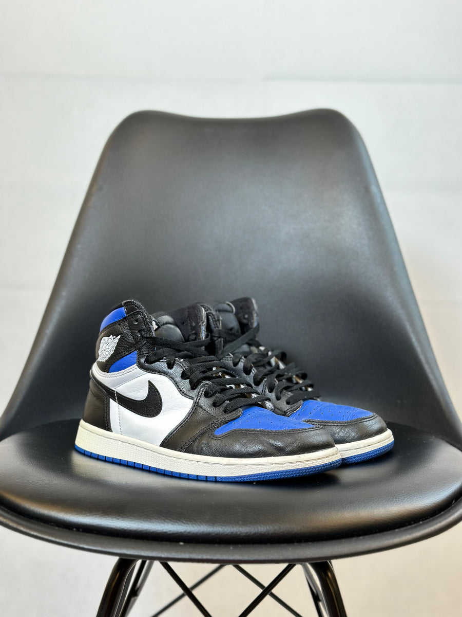 (PRE-OWNED) Air Jordan 1 Retro High OG ‘Royal Toe’