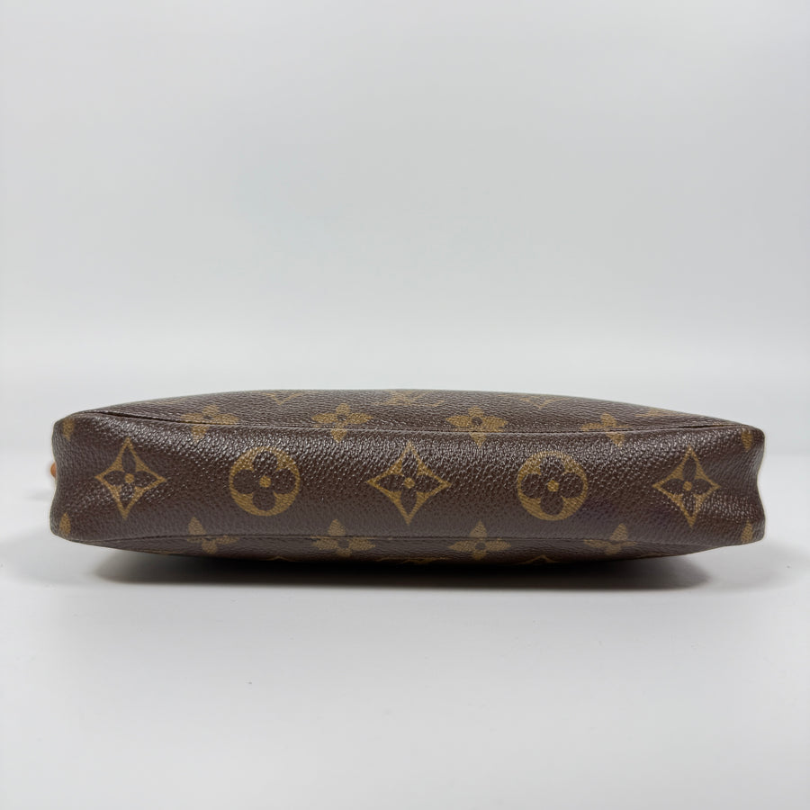 Louis Vuitton Pochette Accessoire