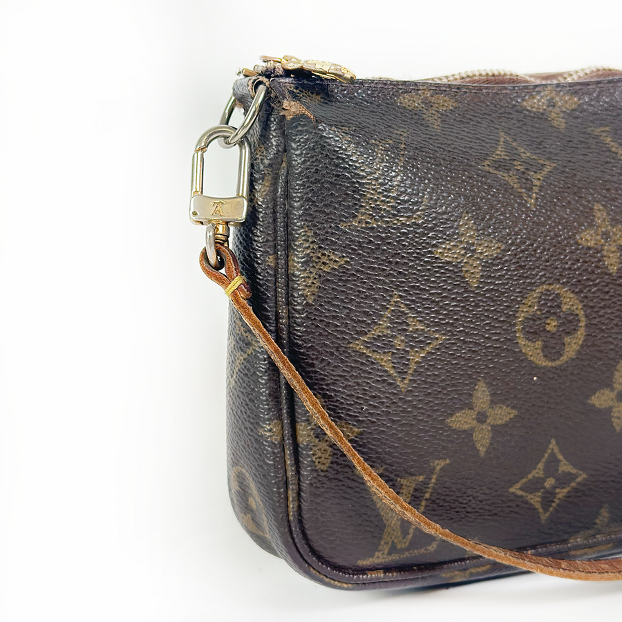 Louis Vuitton Pochette Accessoire