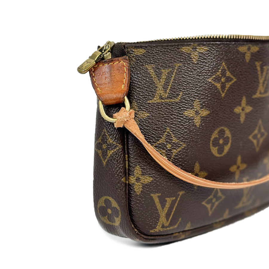 Louis Vuitton Pochette Accessoire