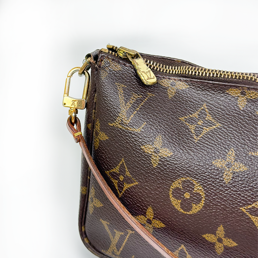 Louis Vuitton Pochette Accessoire