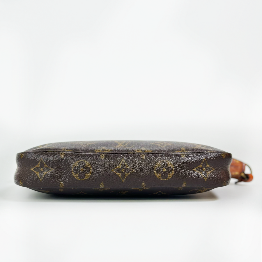 Louis Vuitton Pochette Accessoire