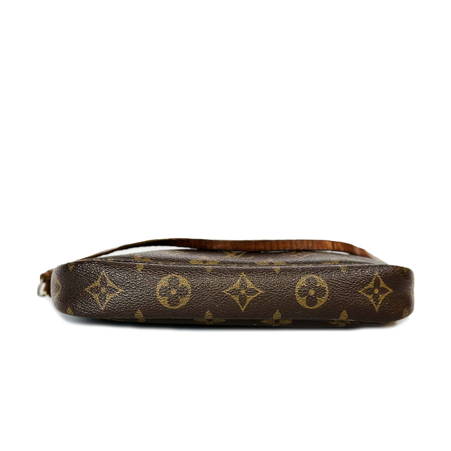 Louis Vuitton Pochette Accessoire