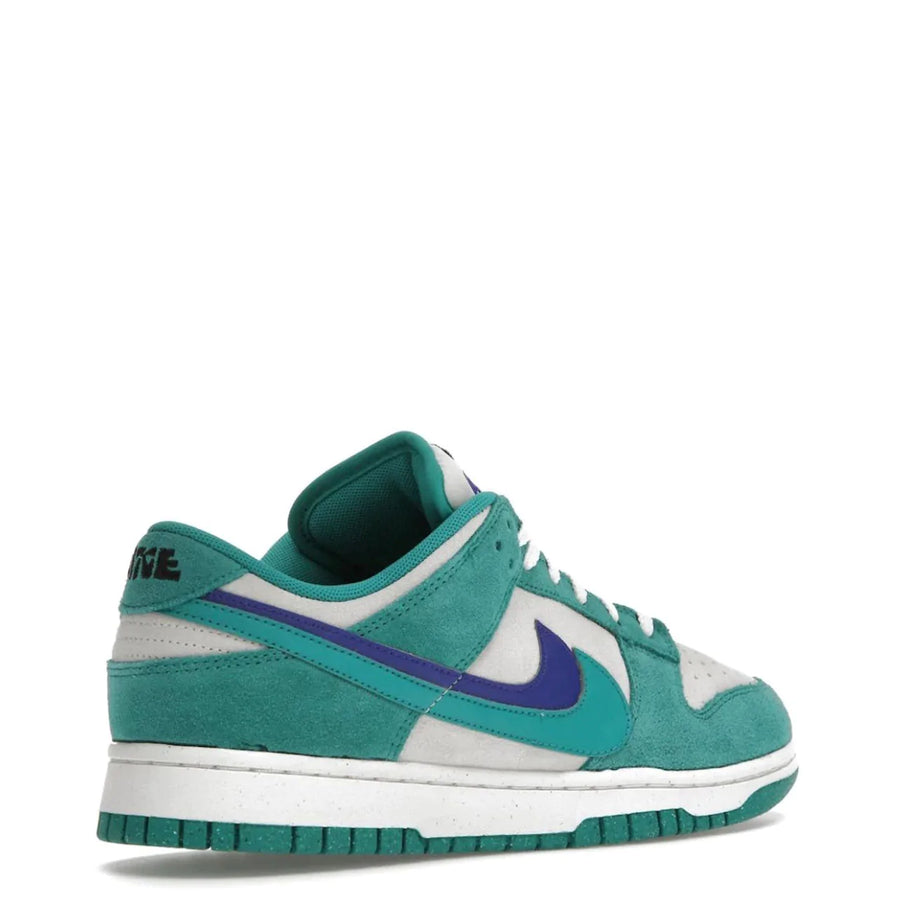 (48H LEVERING) Nike Dunk Low SE 85 'Neptune Green'