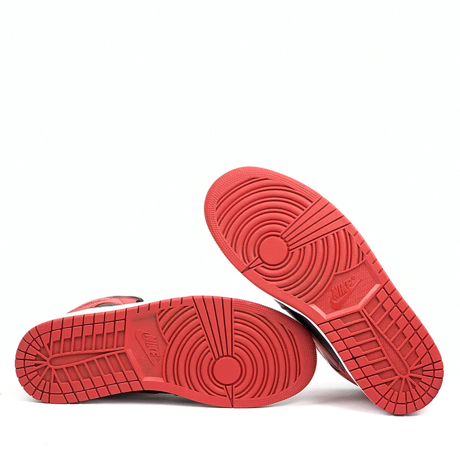 Air Jordan 1 Mid 'Banned'